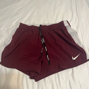 maroon nike shorts